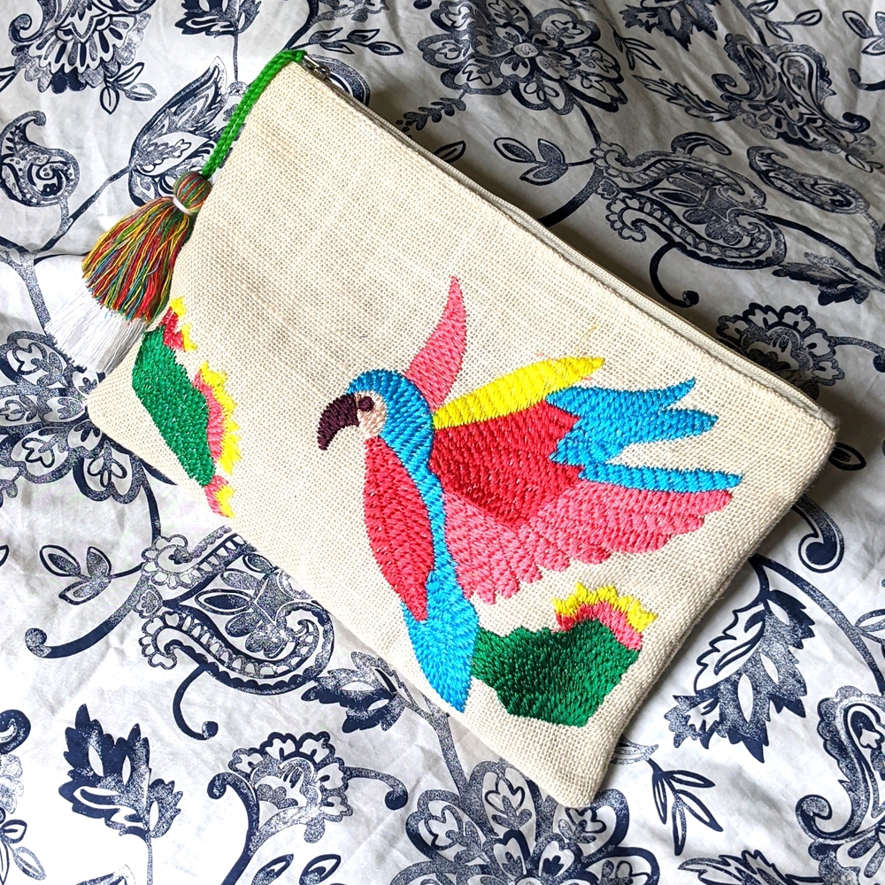 Tropical Clutch